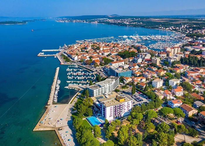 아파트 With Parking Space Biograd Na Moru, Biograd - 23705 *